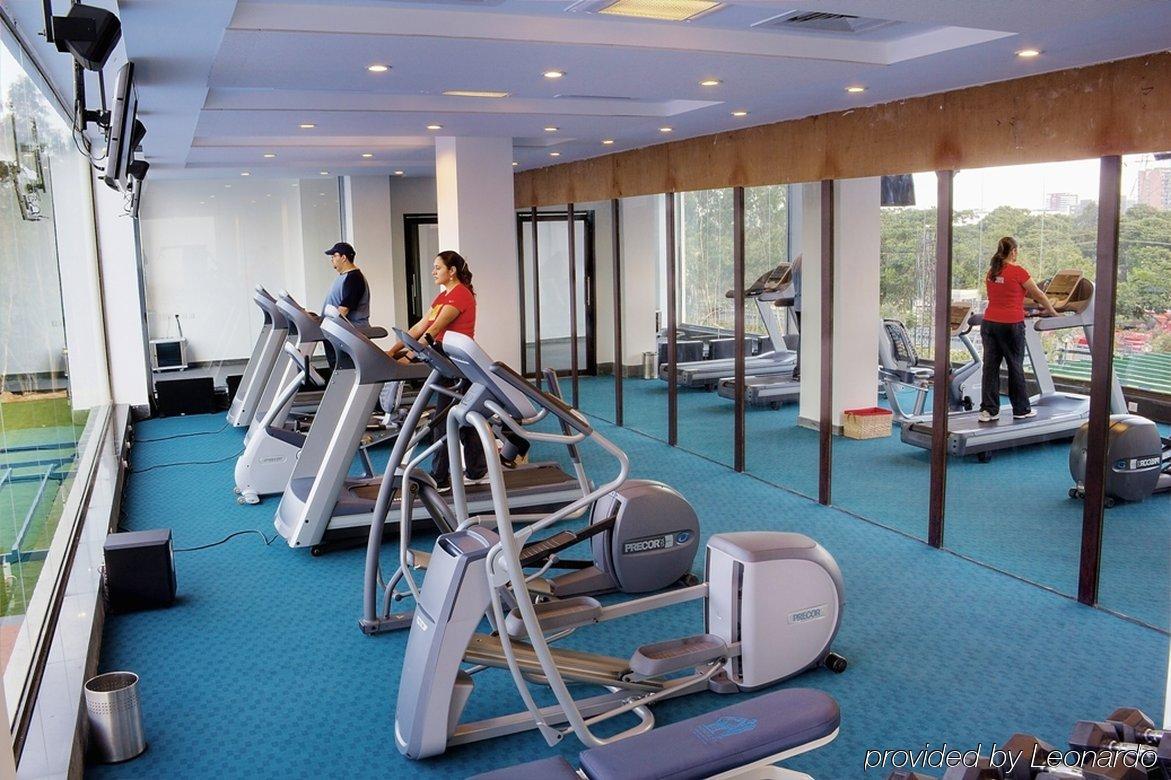 Trinity Hotel Bengaluru Екстериор снимка