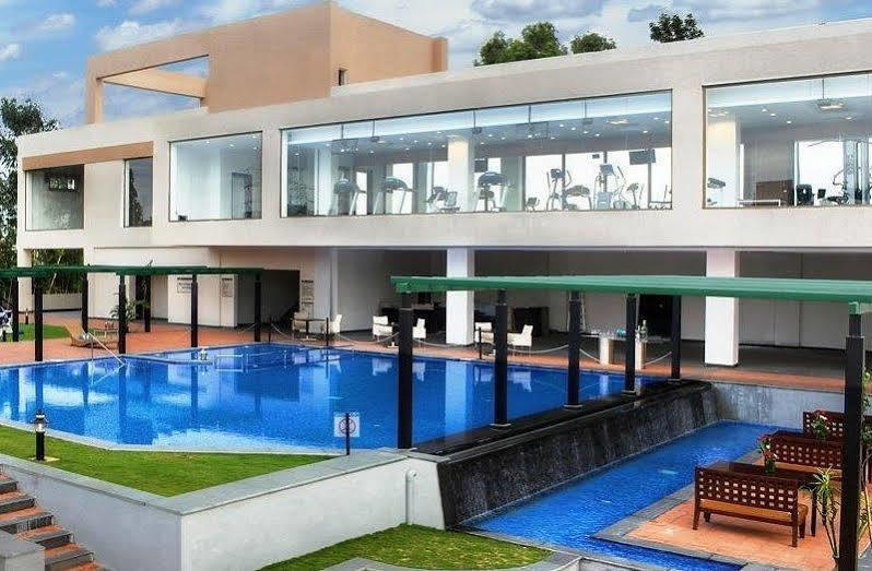 Trinity Hotel Bengaluru Екстериор снимка