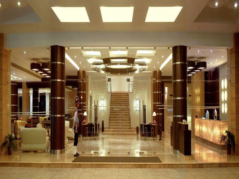 Trinity Hotel Bengaluru Екстериор снимка